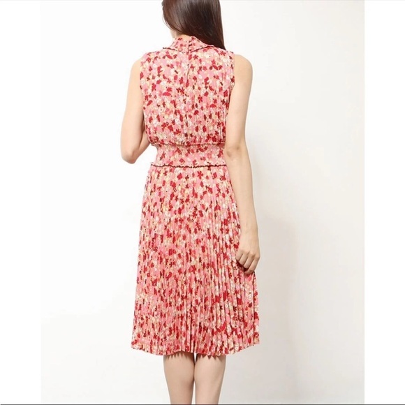 Nanette Lepore Pleat Floral Smocked Midi Dress Size 12 - Picture 3 of 11